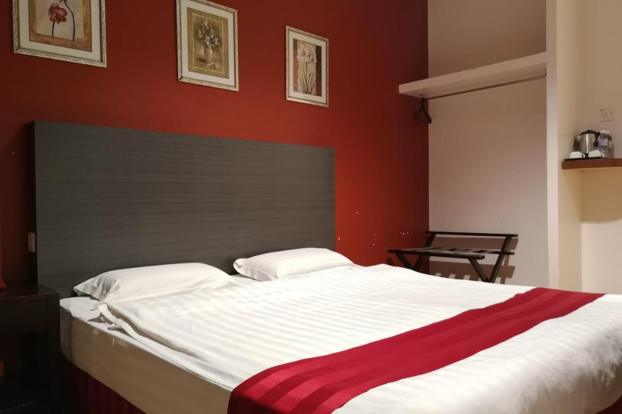 Oyo 89908 Hotel Kensington Sandakan Exterior photo