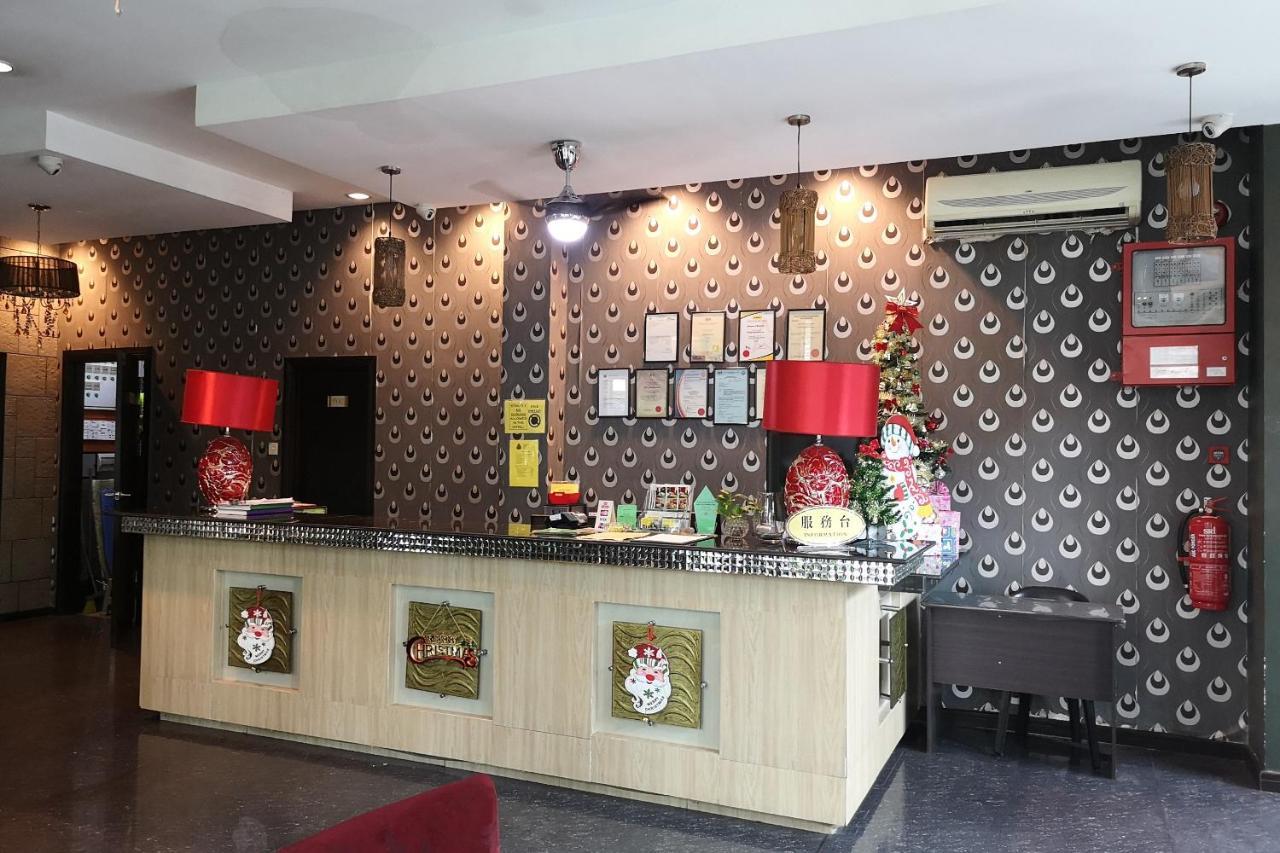 Oyo 89908 Hotel Kensington Sandakan Exterior photo
